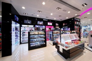etail of cosmetics in China