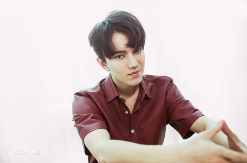 Dimash Kudaibergen is one of the most popular foreign male singers in China