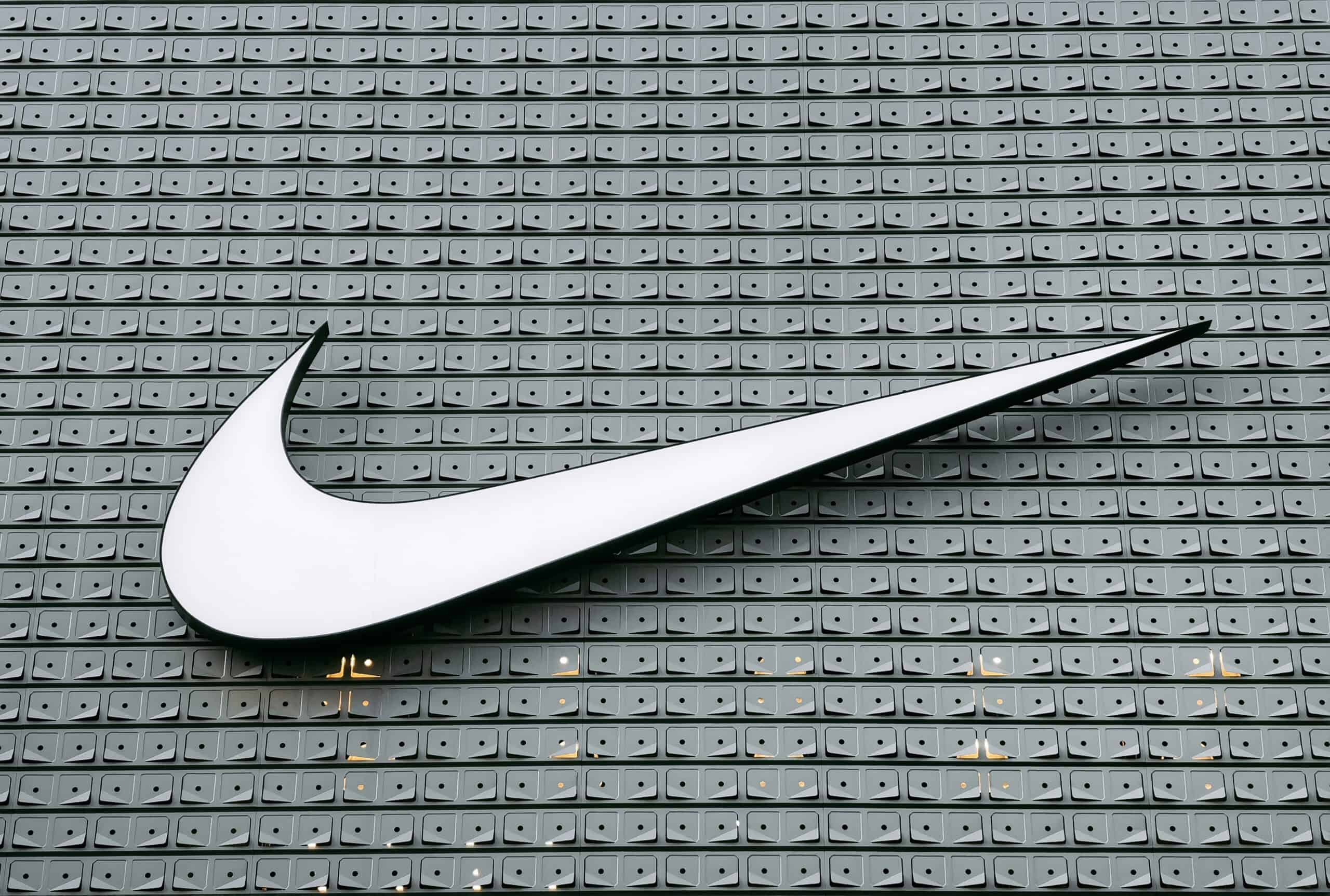 grava Propuesta alternativa Describir Nike in China: building an omnichannel experience