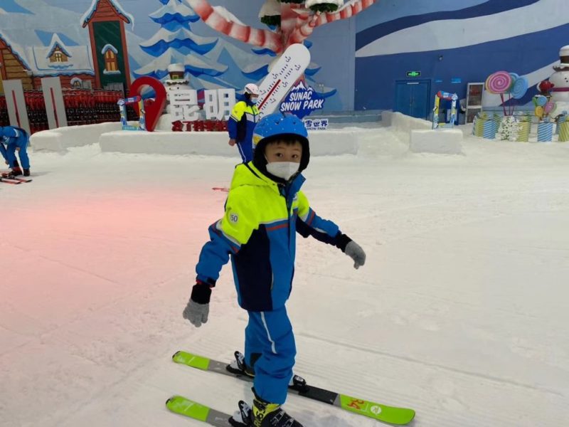 skiing in China