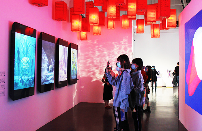 Virtual Niche—Have you ever seen memes in the mirror? Exhibition site. NFT market in China