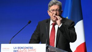 Melenchon running for french presidential elections 2022