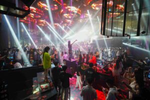 bar industry in China